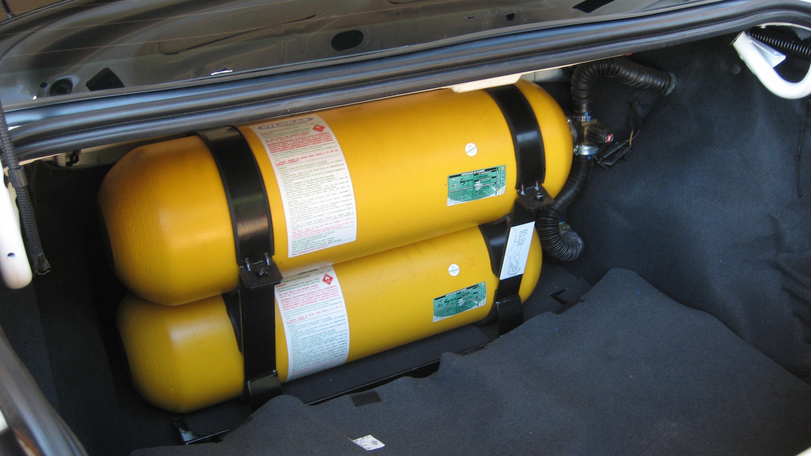 Tanks holding eleven cubic meters of natural gas