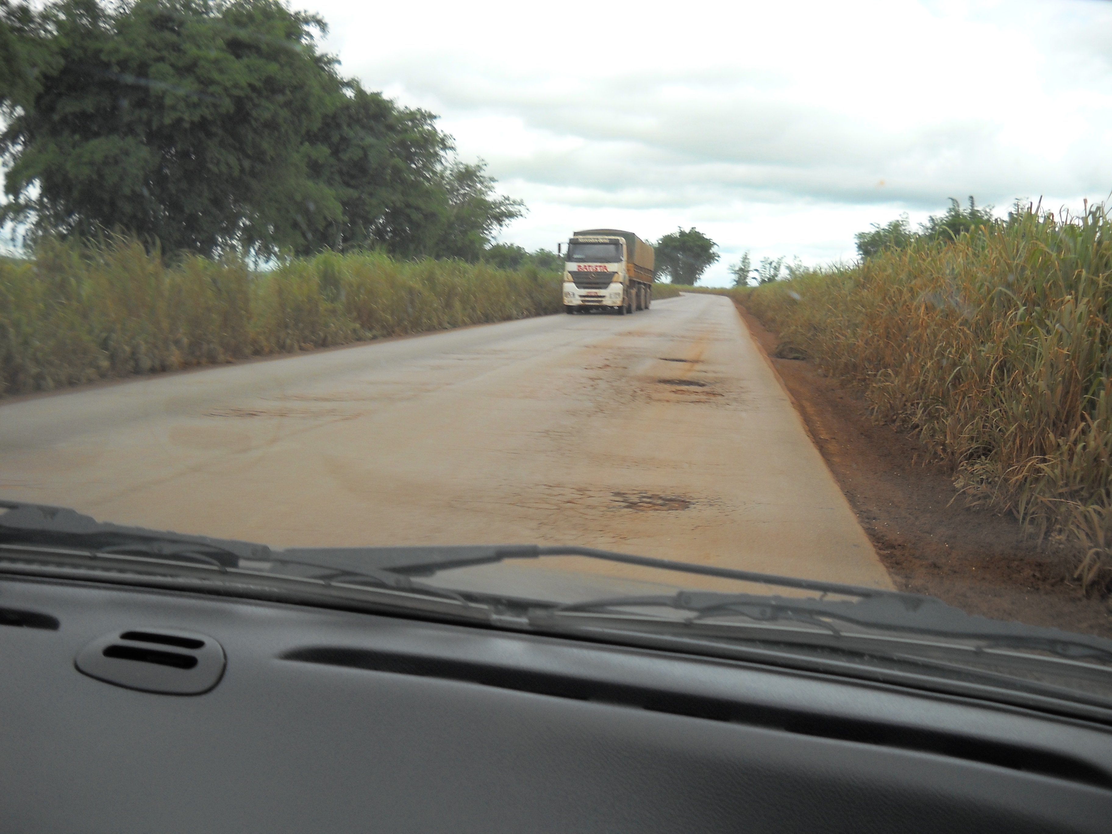 Poor condition of BR-163 near Nobres in central Mato Grosso