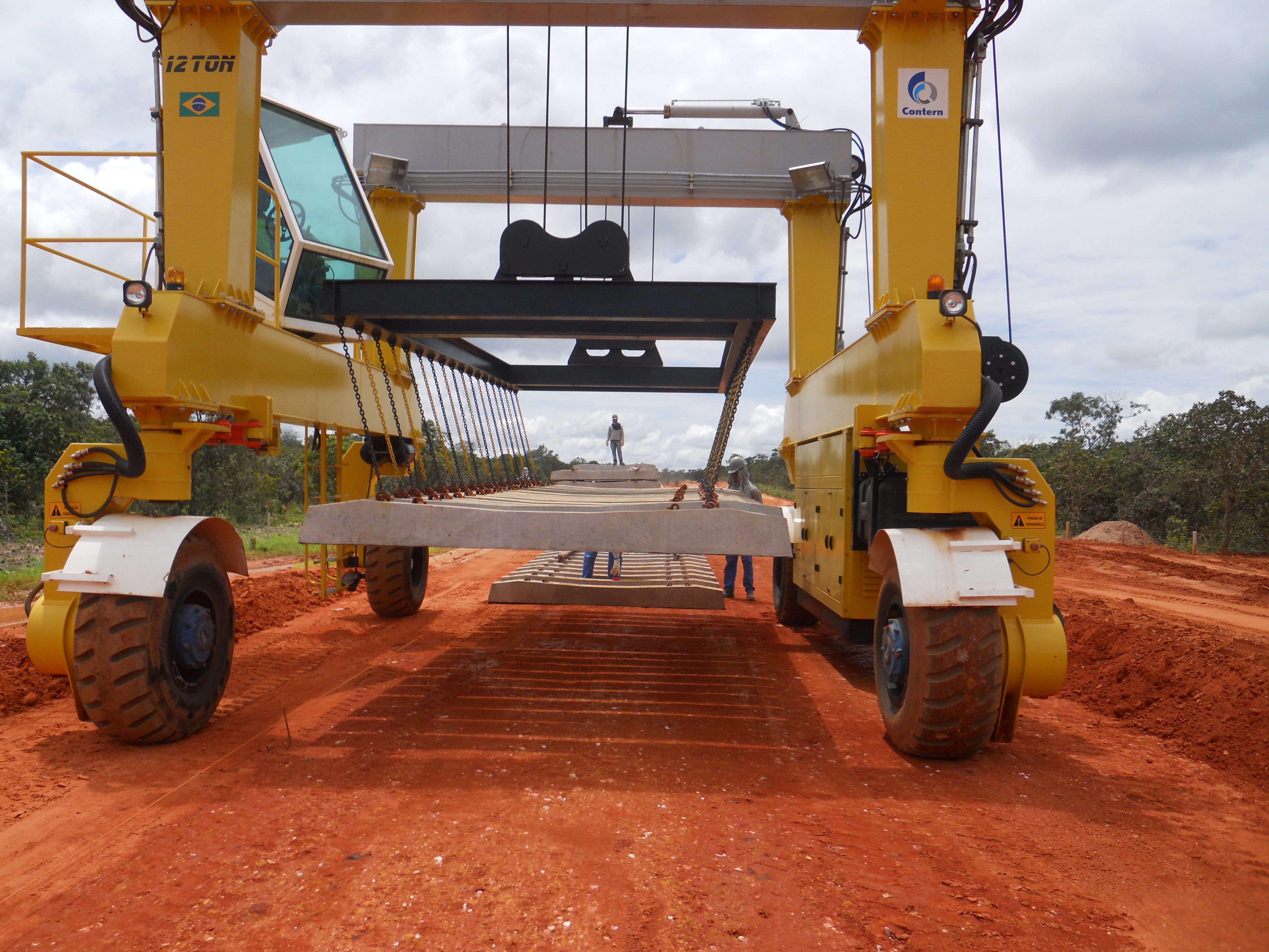 Laying ties along Ferronorte Railroad near Alta Araguaia in southeastern Mato Grosso, Brazil