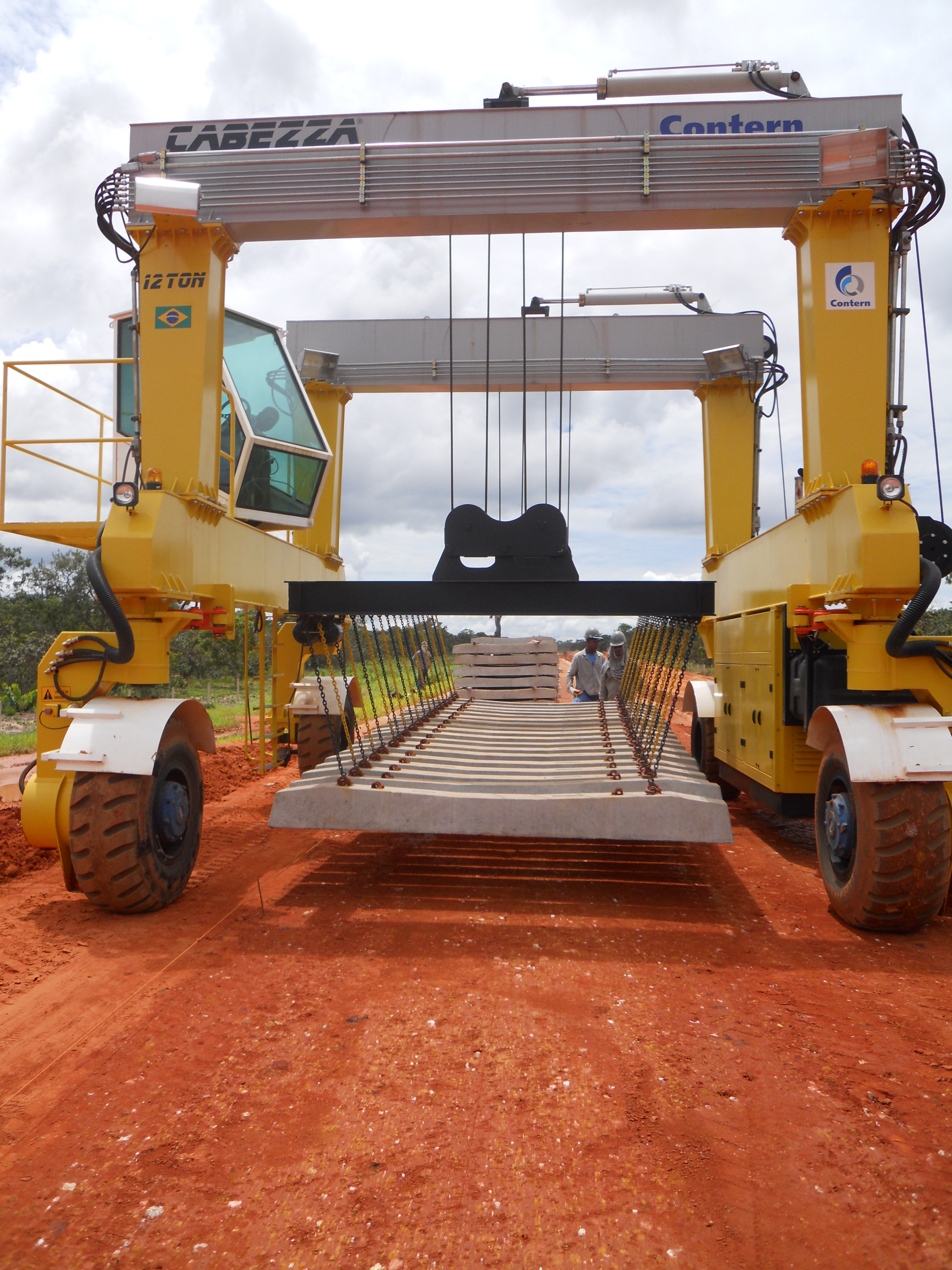 Laying ties along Ferronorte Railroad near Alta Araguaia in southeastern Mato Grosso, Brazil