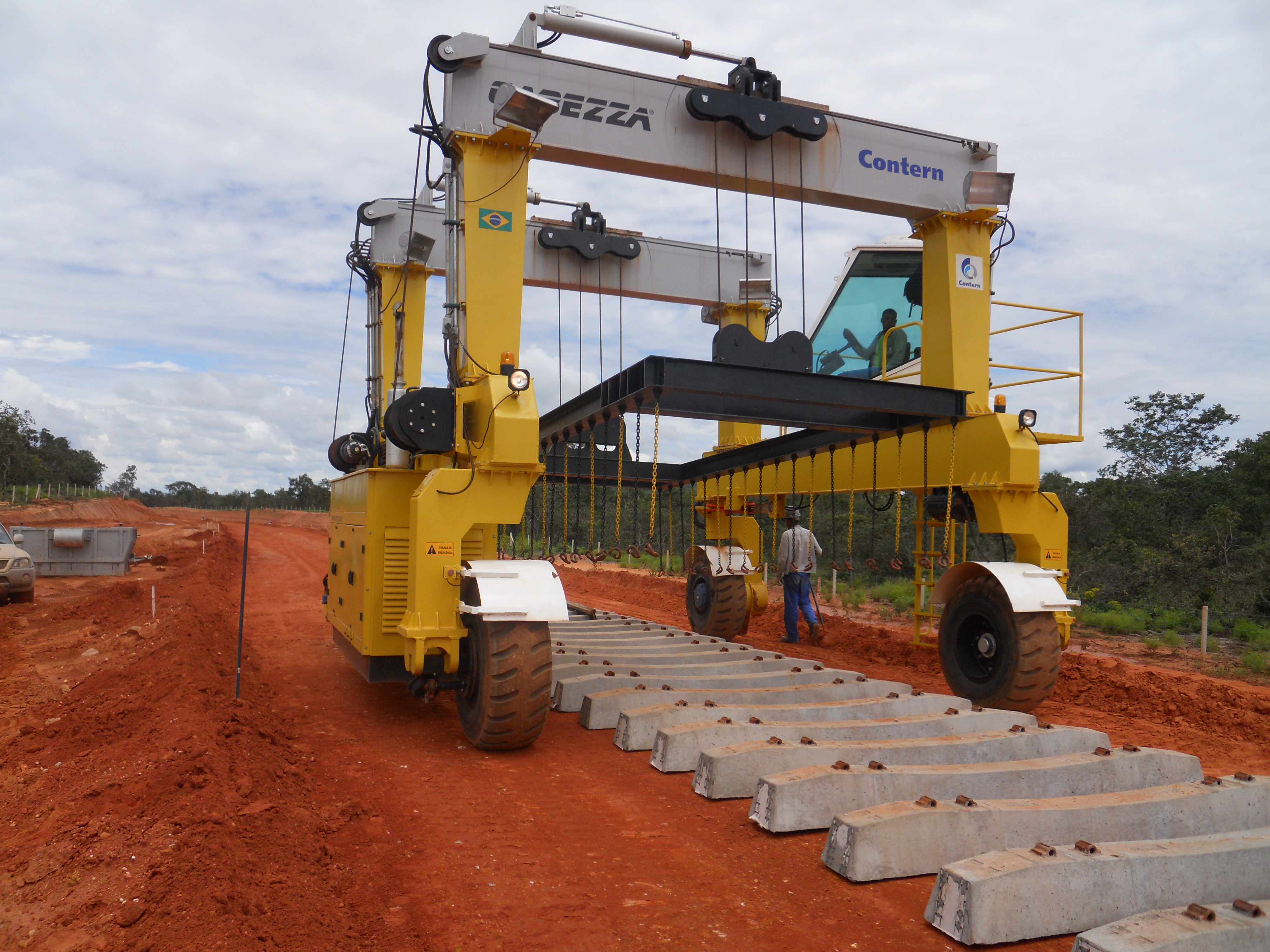 One of two machines used to lay ties along Ferronorte Railroad near Alta Araguaia in southeastern Mato Grosso, Brazil